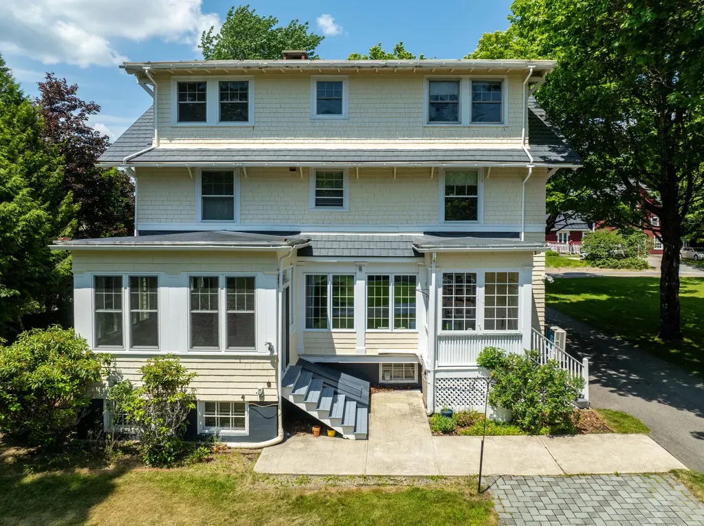 59 Elm Street Machias ME 04654