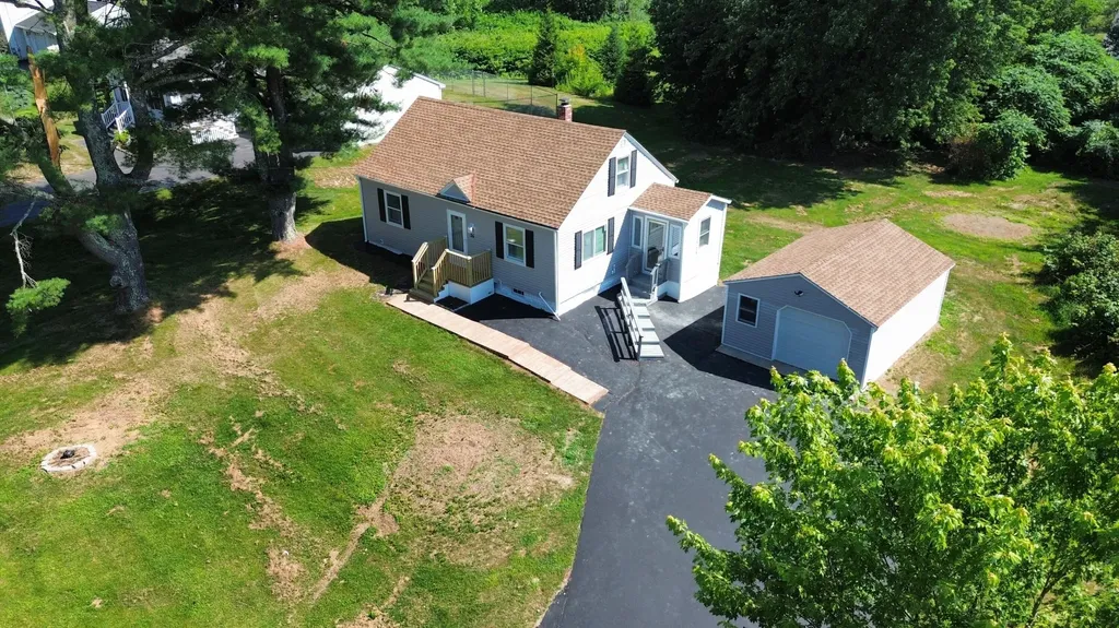 26 Clay Road Gorham ME 04038
