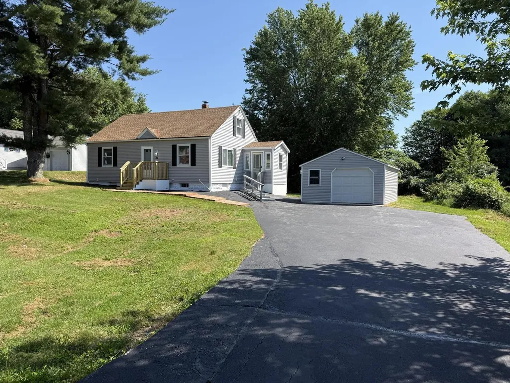 26 Clay Road Gorham ME 04038