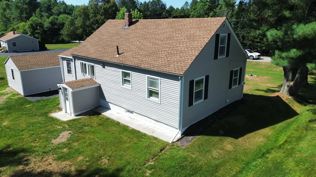 26 Clay Road Gorham ME 04038
