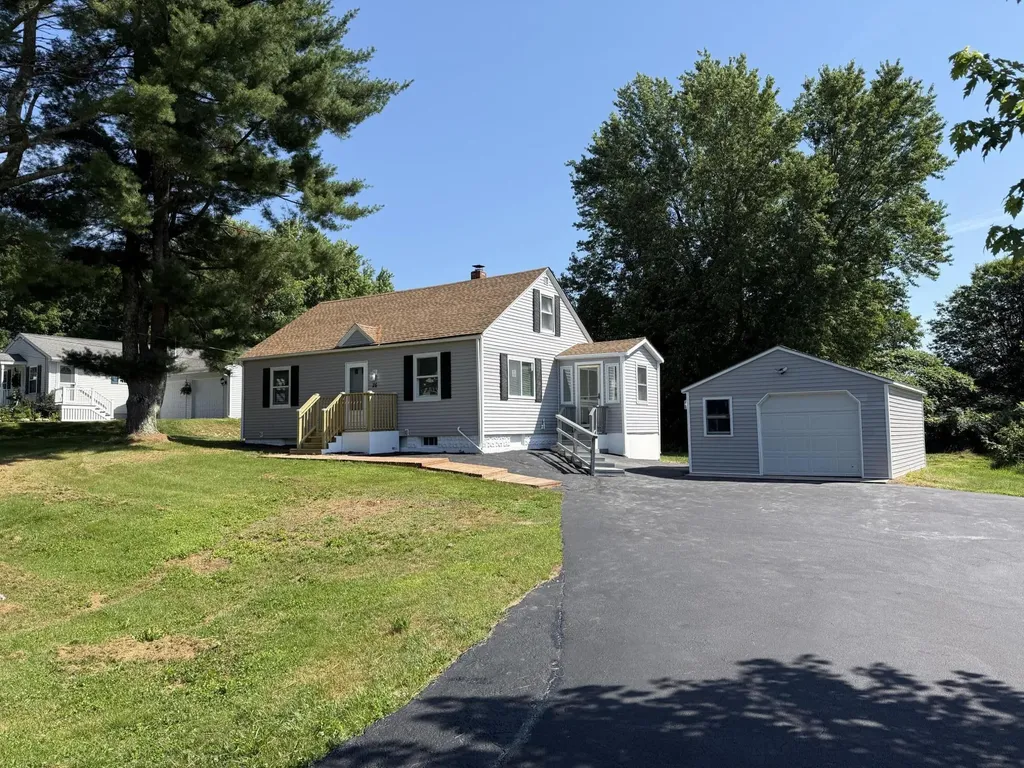 26 Clay Road Gorham ME 04038
