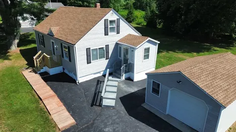 26 Clay Road Gorham ME 04038