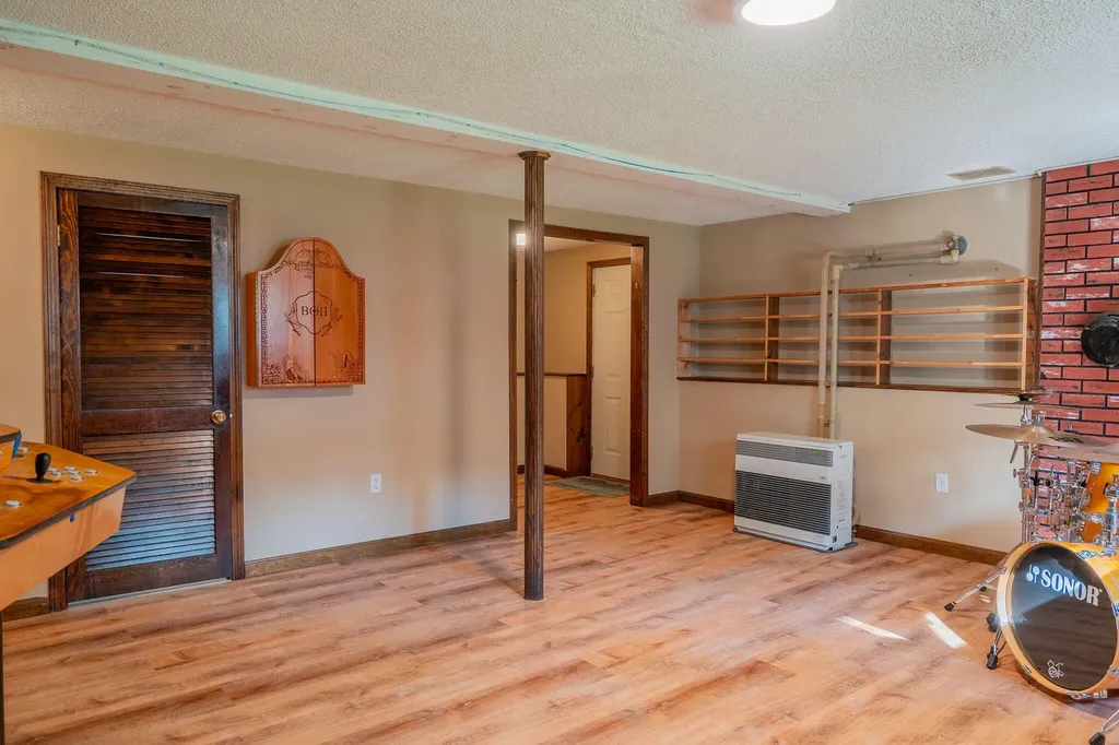 28 Eider Lane Topsham ME 04086