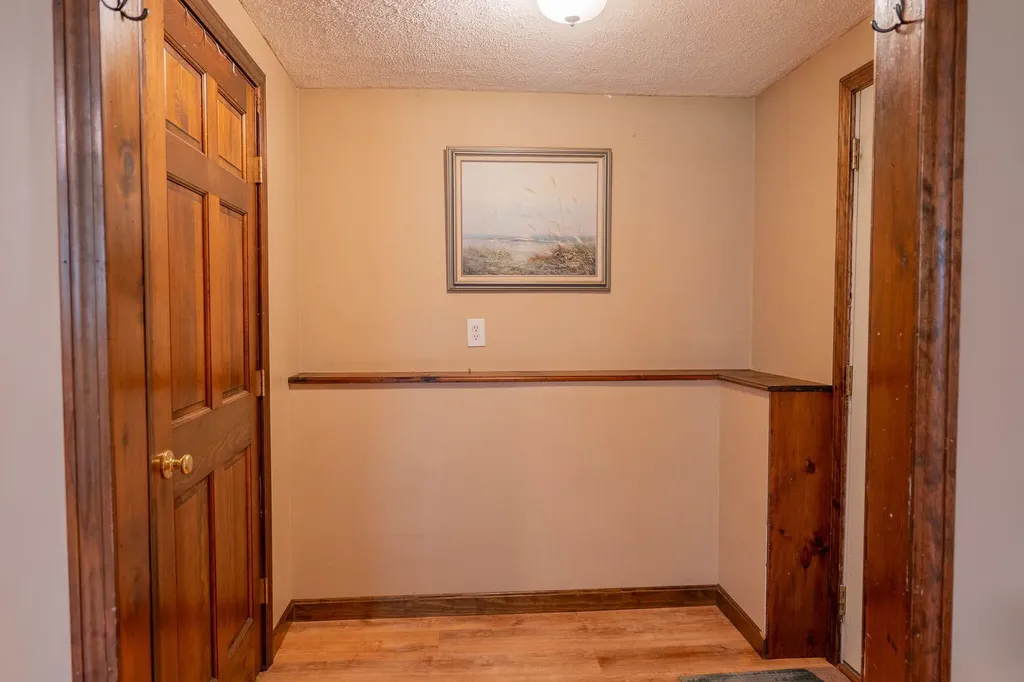 28 Eider Lane Topsham ME 04086