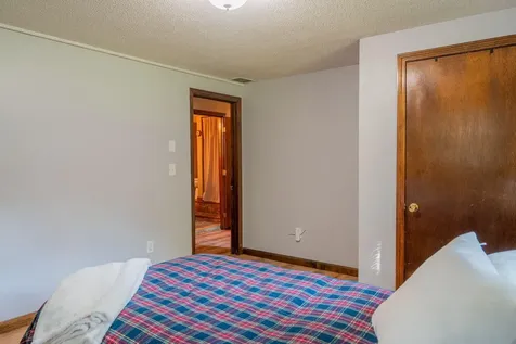 28 Eider Lane Topsham ME 04086