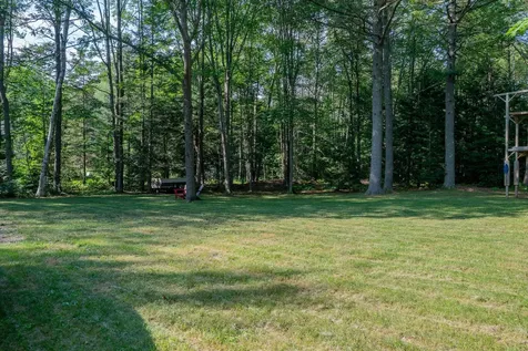 28 Eider Lane Topsham ME 04086