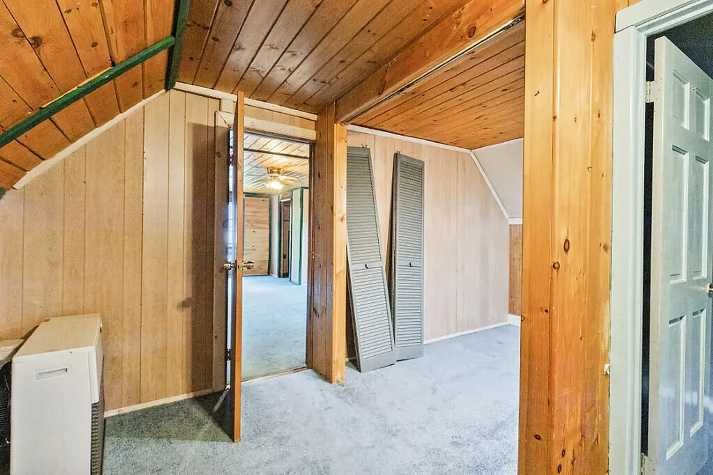 10 Fuller Street Richmond ME 04357