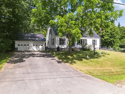 10 Fuller Street Richmond ME 04357