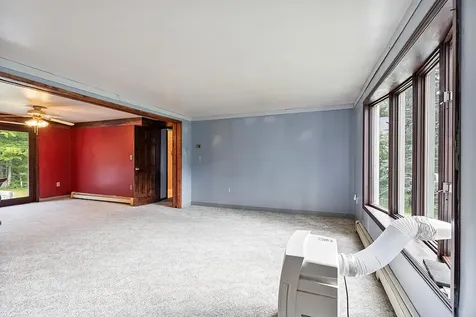 10 Fuller Street Richmond ME 04357