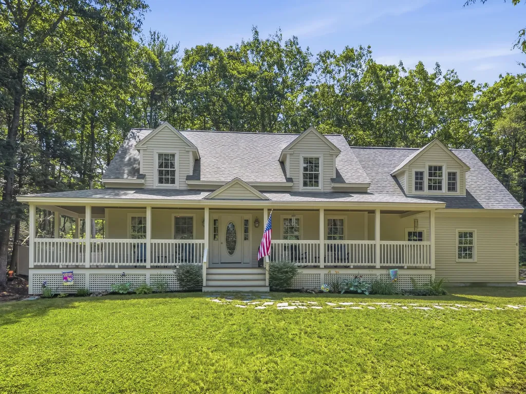 6 Silver Ridge Drive York ME 03909