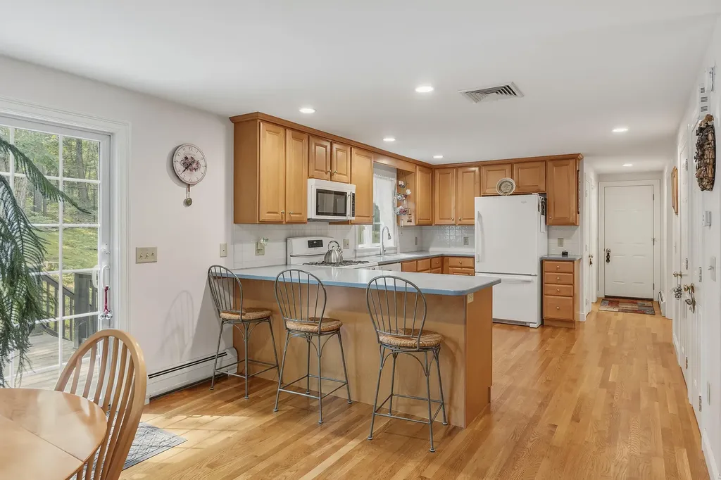 6 Silver Ridge Drive York ME 03909