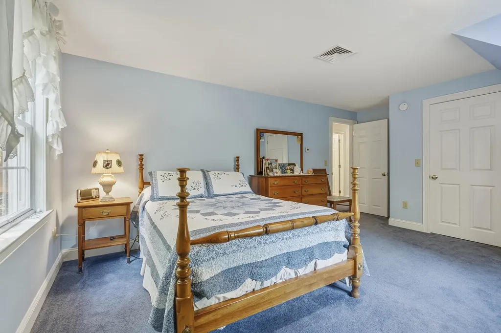6 Silver Ridge Drive York ME 03909