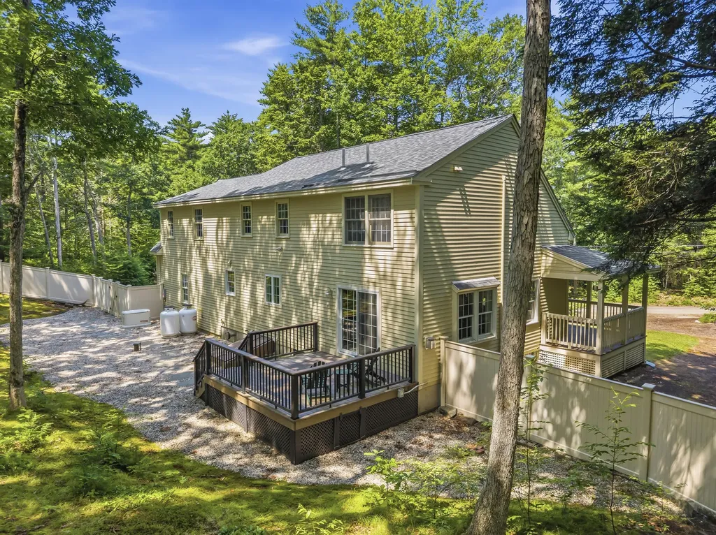 6 Silver Ridge Drive York ME 03909