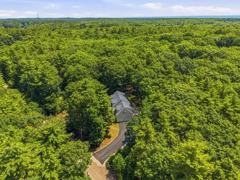6 Silver Ridge Drive York ME 03909