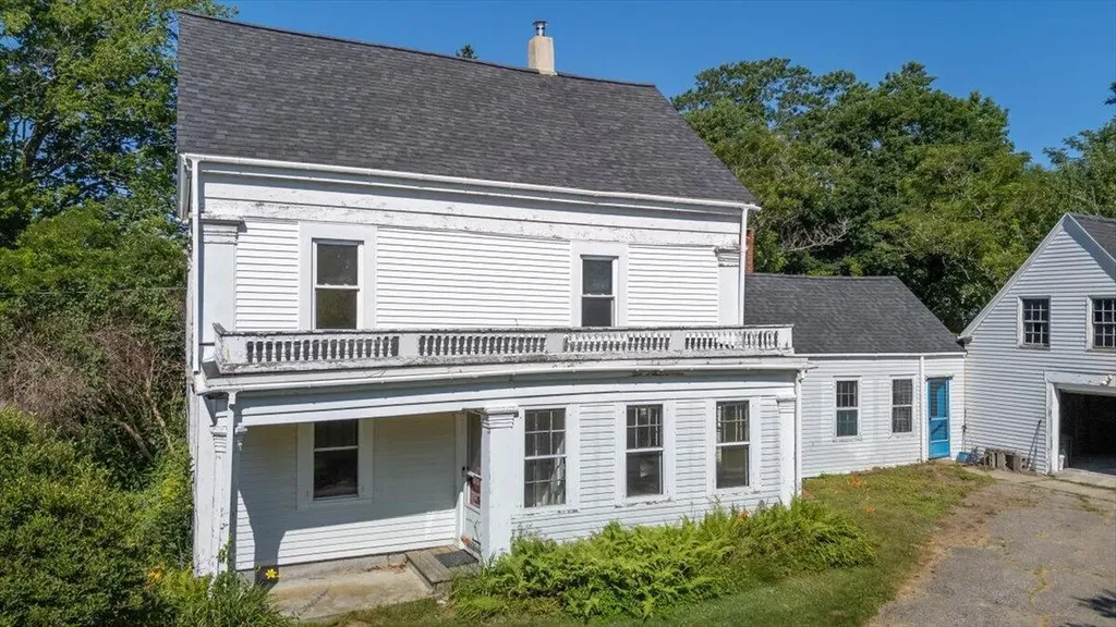 41 Hyler Street Thomaston ME 04861