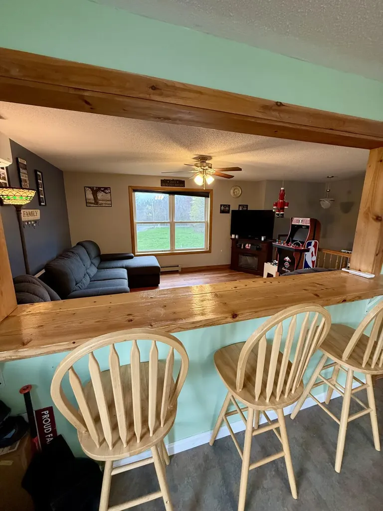 12 Grace Snow Drive Glenburn ME 04401