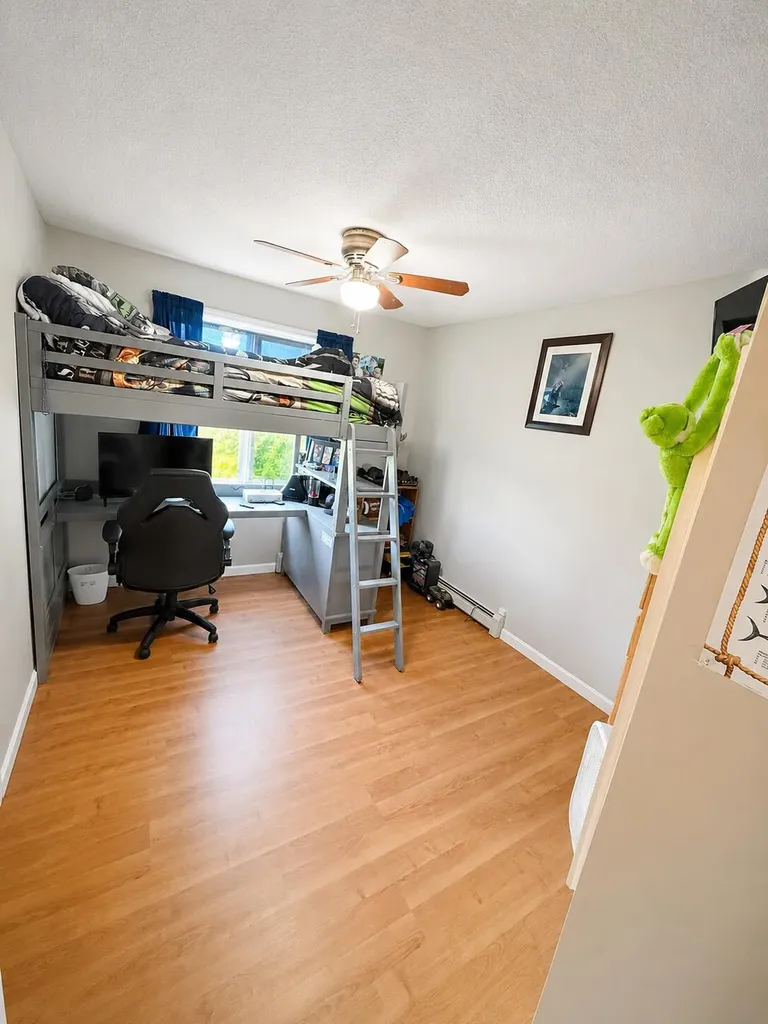 12 Grace Snow Drive Glenburn ME 04401