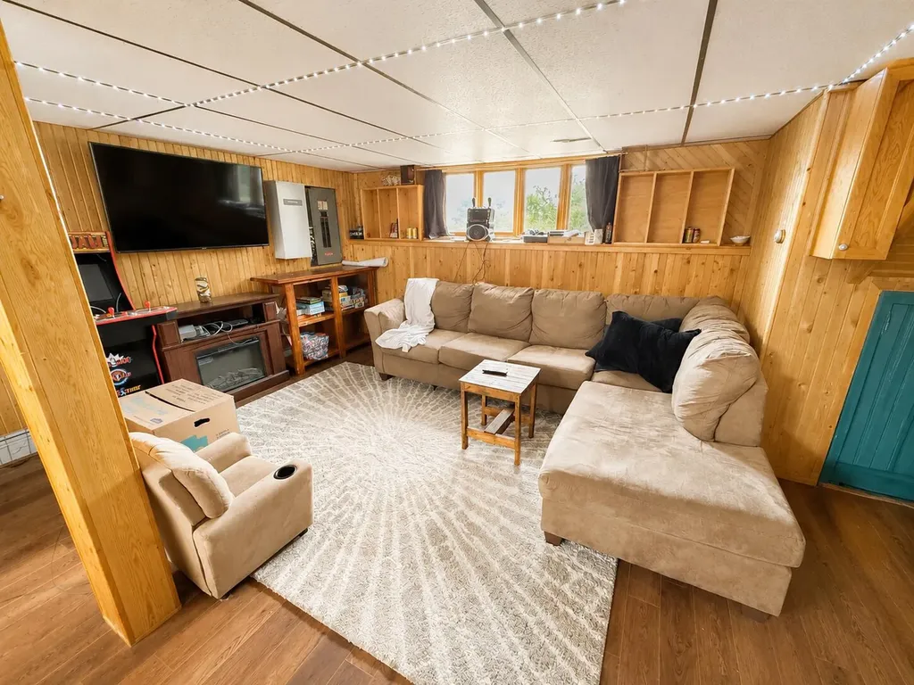 12 Grace Snow Drive Glenburn ME 04401