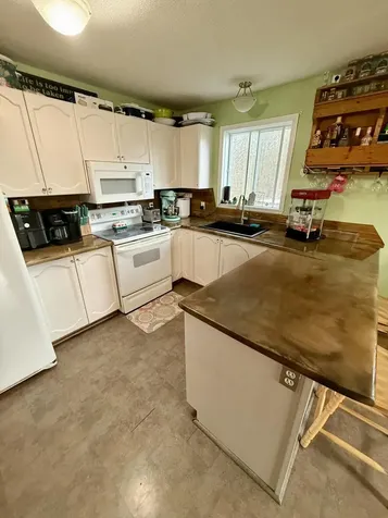 12 Grace Snow Drive Glenburn ME 04401