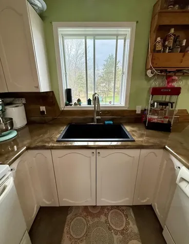 12 Grace Snow Drive Glenburn ME 04401