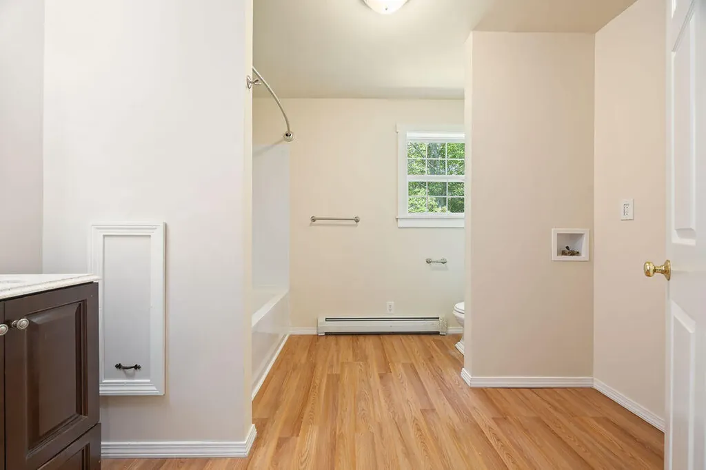 39 Jades Way Bowdoinham ME 04008