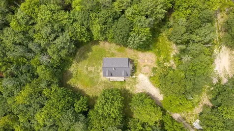 39 Jades Way Bowdoinham ME 04008