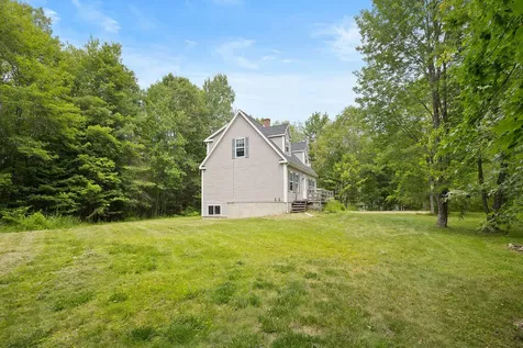 39 Jades Way Bowdoinham ME 04008