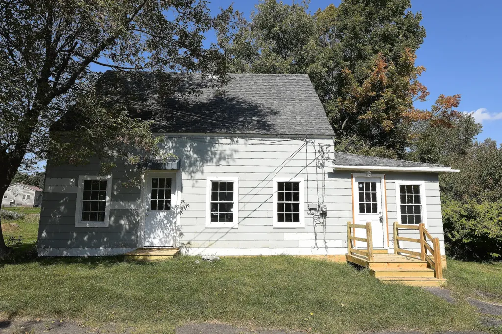 4 Church Street Milo ME 04463