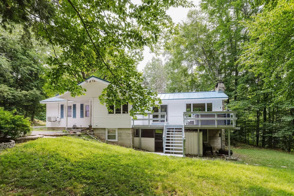 146 Belcher Road Farmington ME 04938