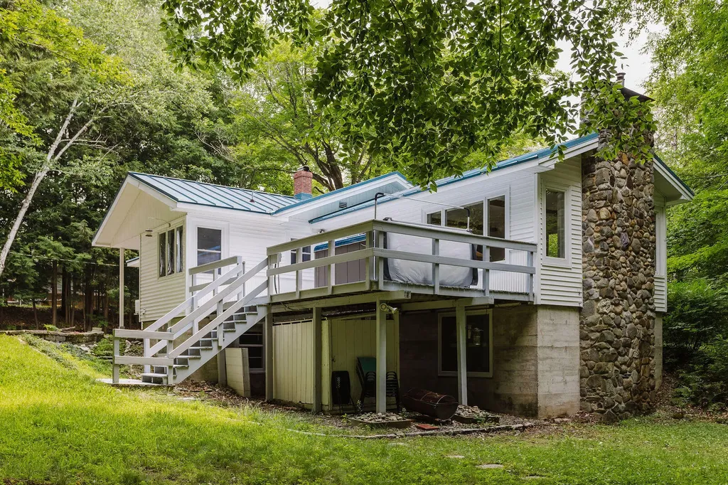146 Belcher Road Farmington ME 04938