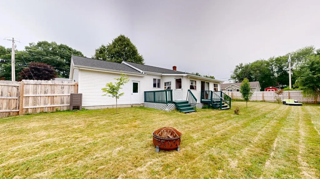 25 Jans Boulevard Lewiston ME 04240