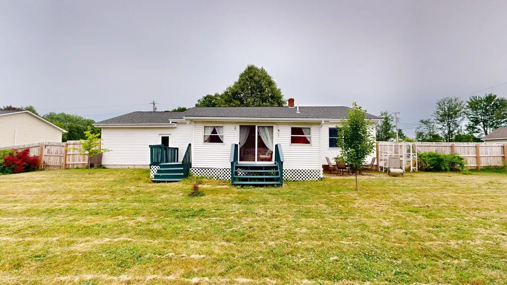25 Jans Boulevard Lewiston ME 04240