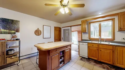25 Jans Boulevard Lewiston ME 04240