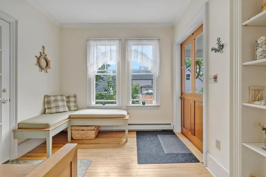 19 Mountain Street Camden ME 04843