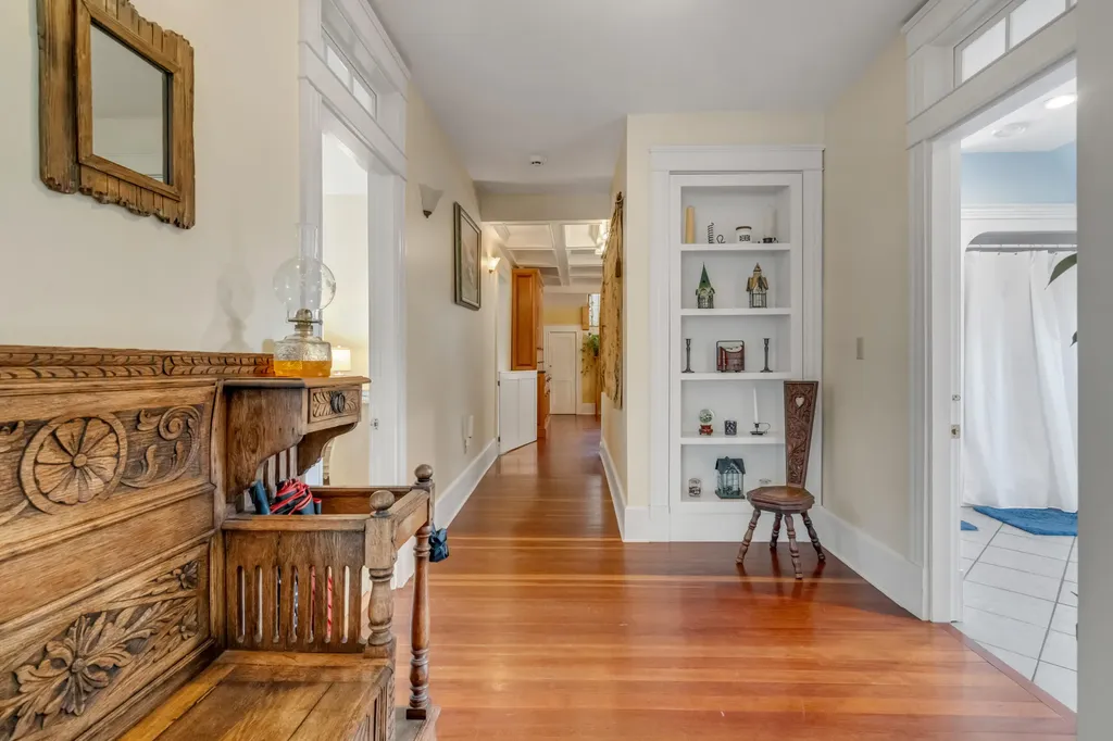 19 Mountain Street Camden ME 04843