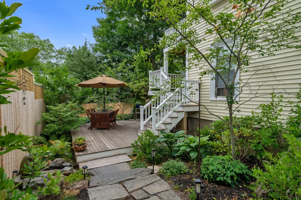19 Mountain Street Camden ME 04843