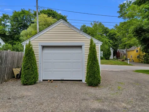 19 Mountain Street Camden ME 04843