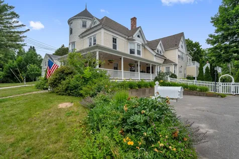 19 Mountain Street Camden ME 04843