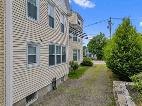 19 Mountain Street Camden ME 04843