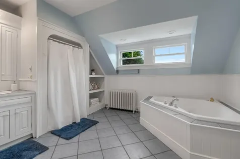 19 Mountain Street Camden ME 04843