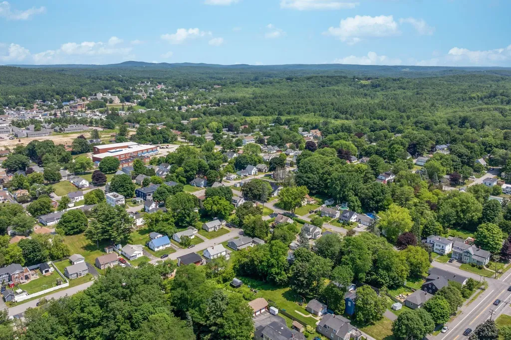 79 Tampa Street Lewiston ME 04240