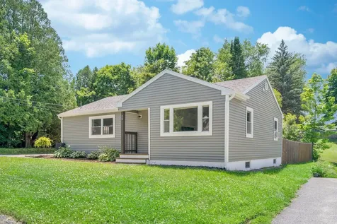 79 Tampa Street Lewiston ME 04240