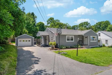79 Tampa Street Lewiston ME 04240
