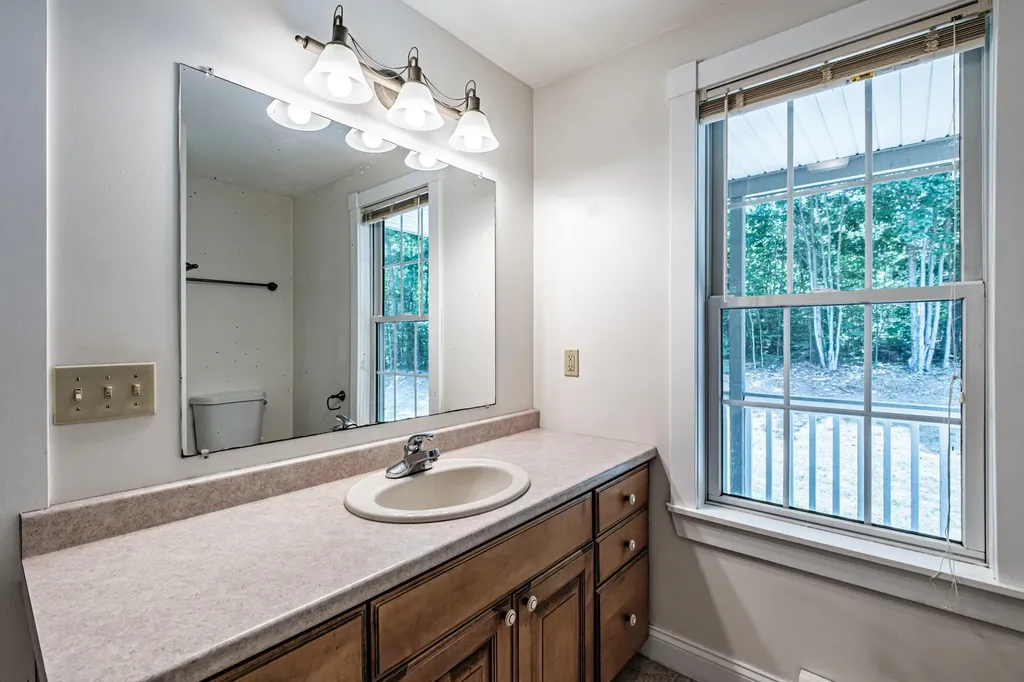 12 Lilac Lane New Gloucester ME 04260