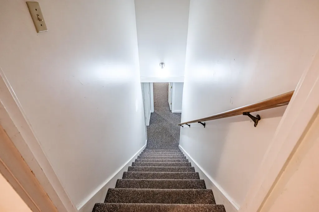12 Lilac Lane New Gloucester ME 04260