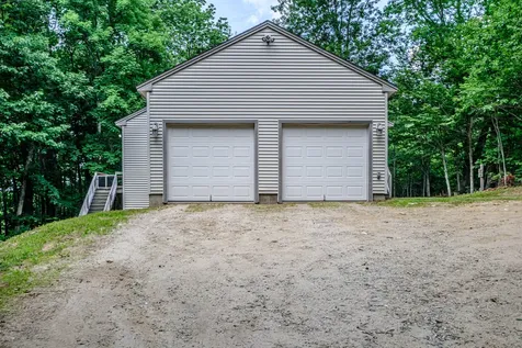 12 Lilac Lane New Gloucester ME 04260