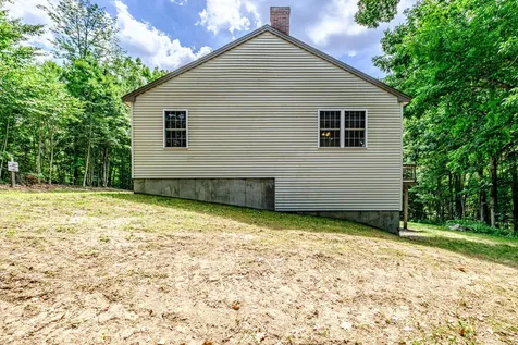 12 Lilac Lane New Gloucester ME 04260