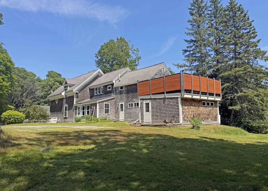 9 Laurel Street Ellsworth ME 04605