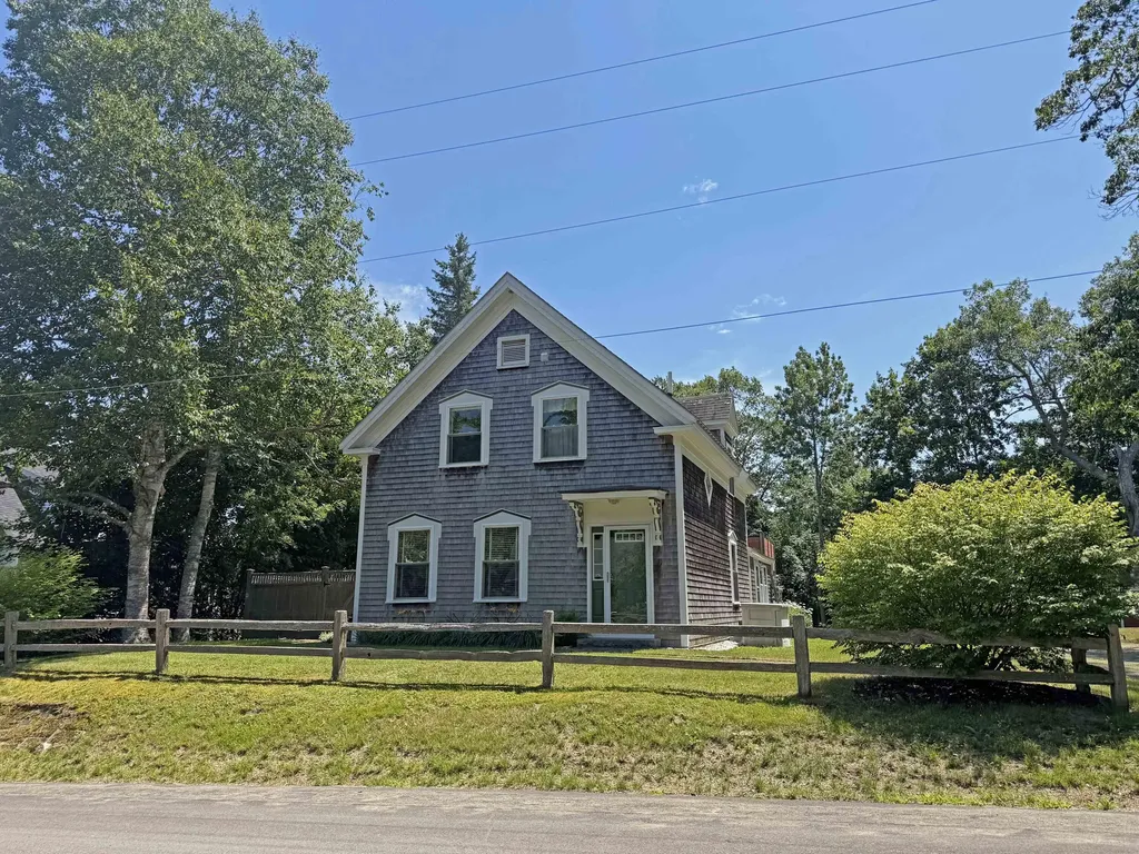 9 Laurel Street Ellsworth ME 04605