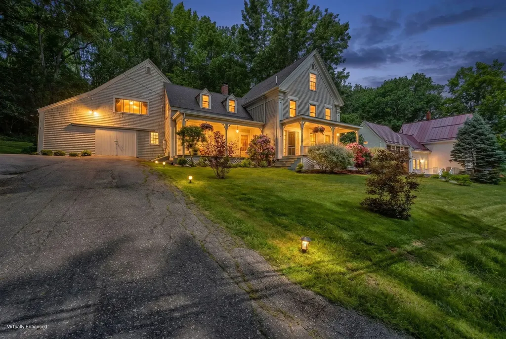 55 River Road Newcastle ME 04553